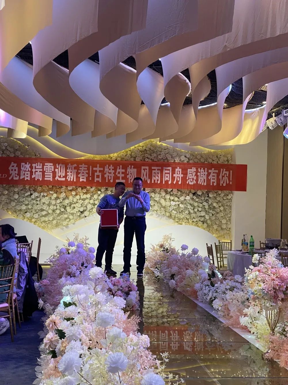 愿我們2023年乘風(fēng)破浪，行穩(wěn)致遠